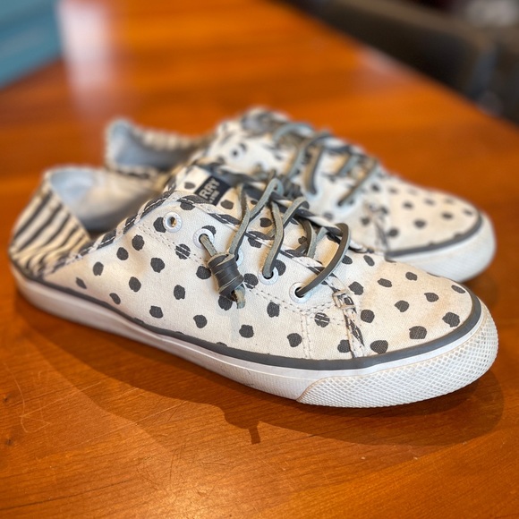 Sperry Seacoast Isle Dot Grey S7.5 - Picture 1 of 4